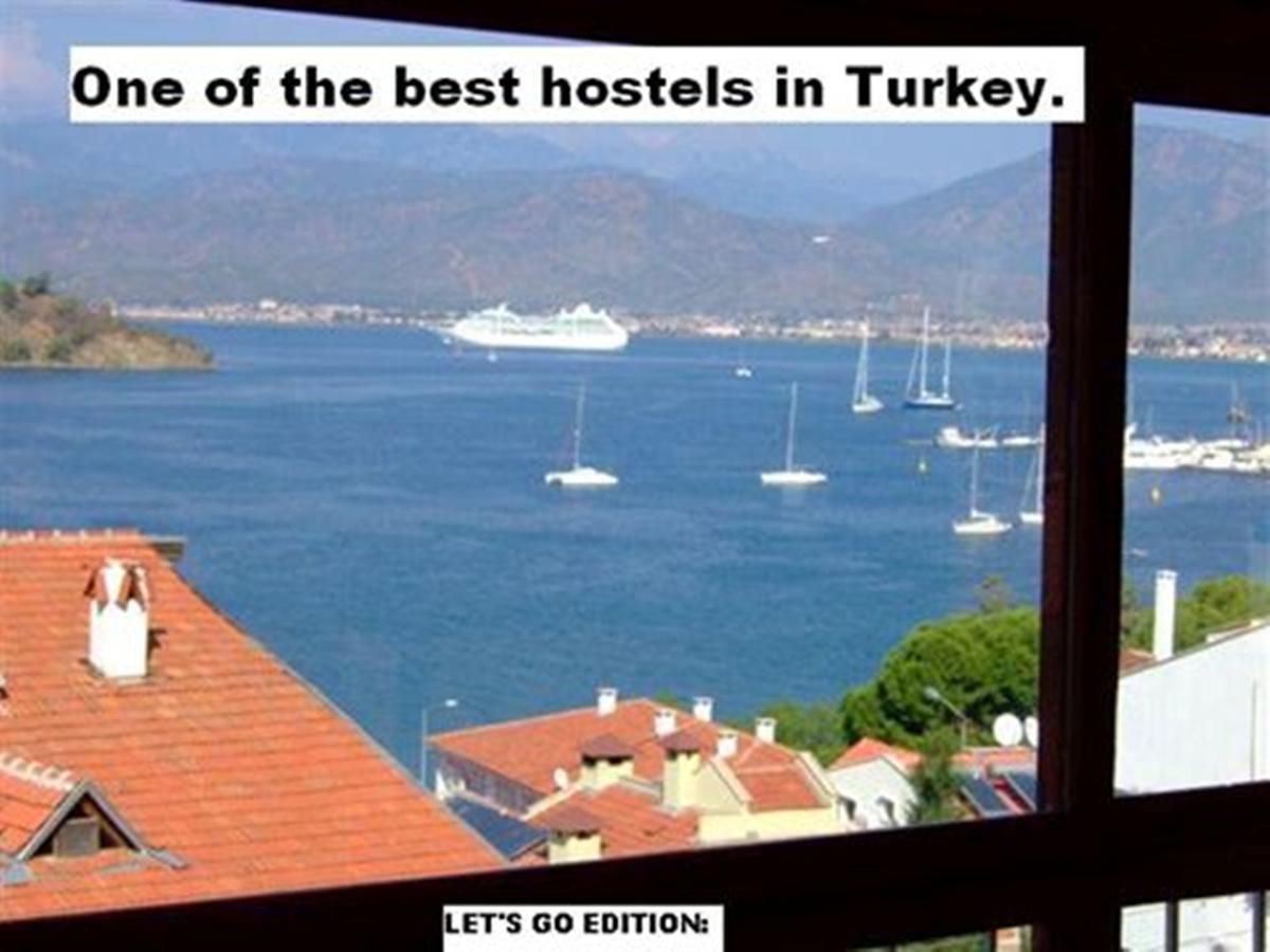 Ferah Hostel Monica'S Place Fethiye Rum bild